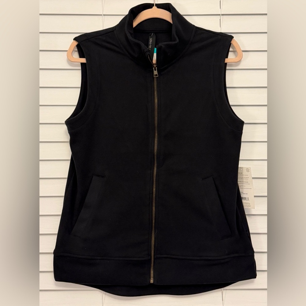 NWT Black Velour Fleece Vest with Zipper - Medium